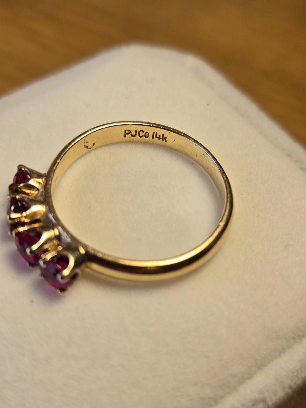 14k Yellow Gold And 4 Ruby Band - Picture 4 of 6
